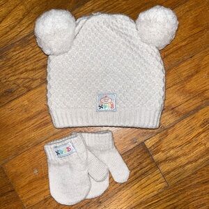 Hat/Mitten Set